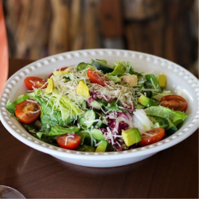 ENSALADA VERDE CON POLLO